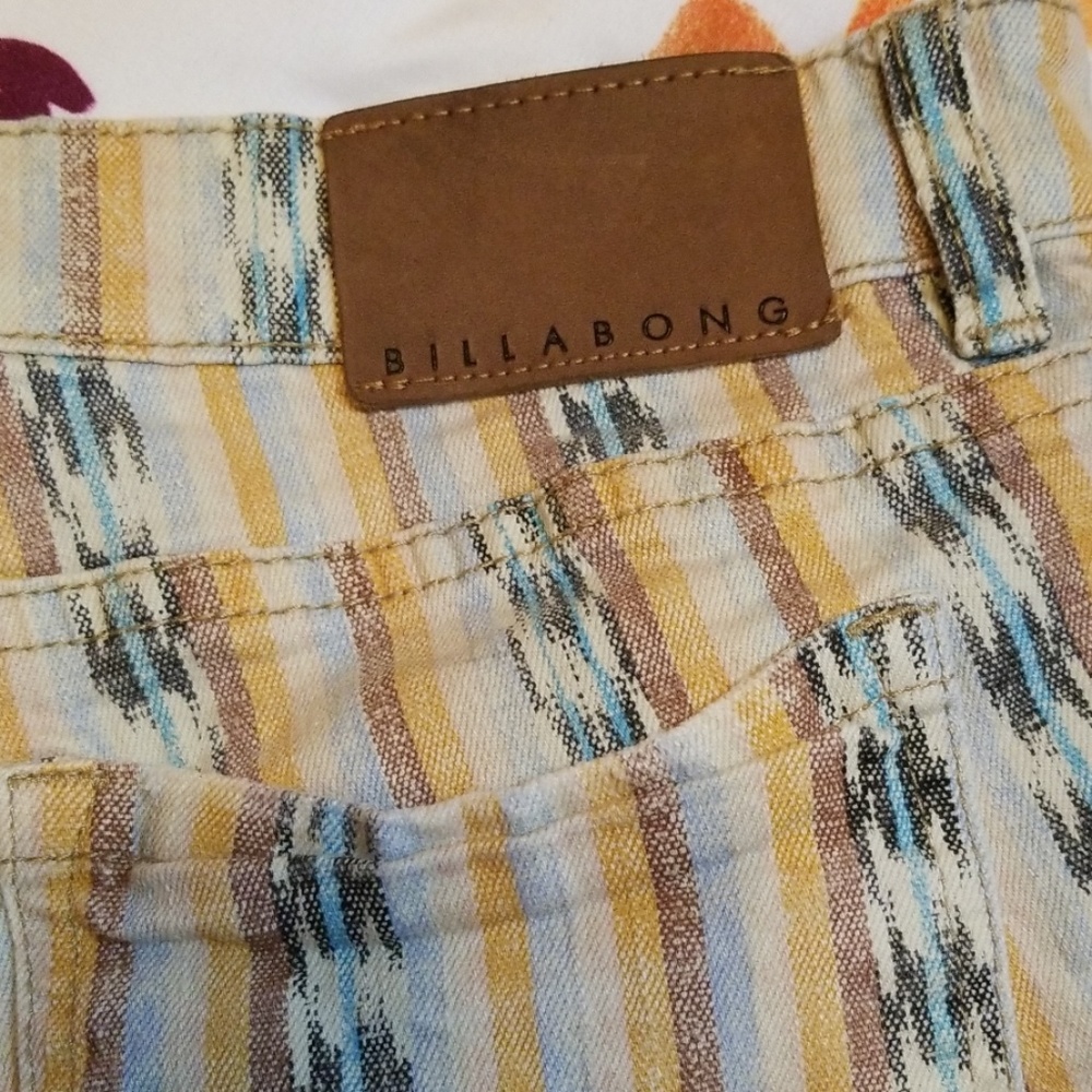 Billabong lite hearted denim shorts - Picture 7 of 7